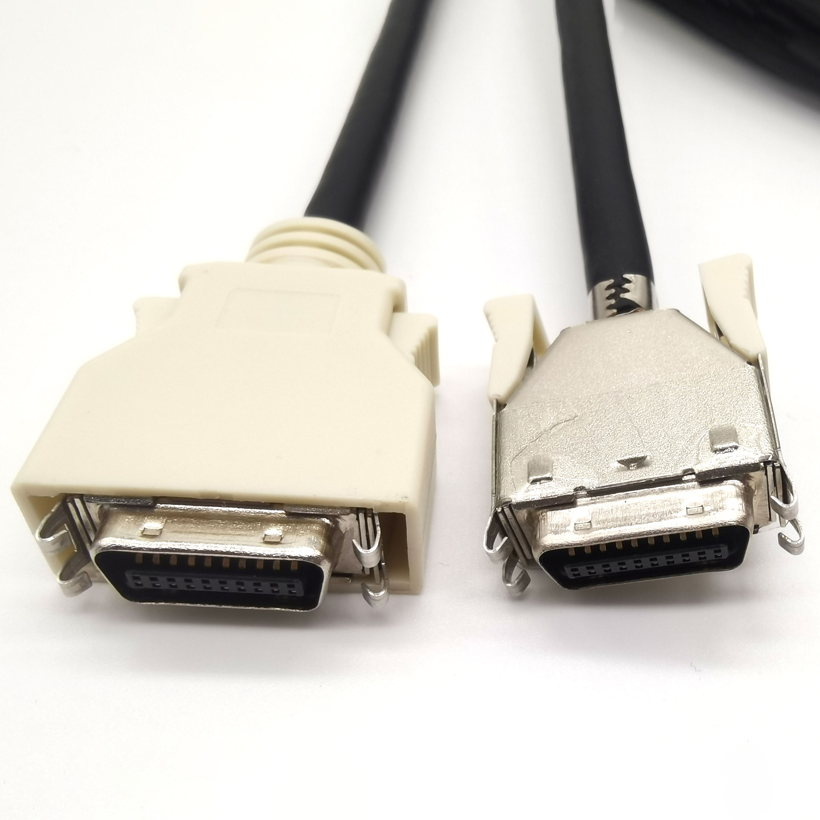 MDR20 HPCN20 MALE TO HPCN20 MALE CABLE WITE LATCH